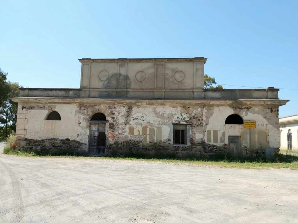 La frazione Santa Maria de Is Acquas con le terme  – La frazione Santa Maria de Is Acquas con le terme