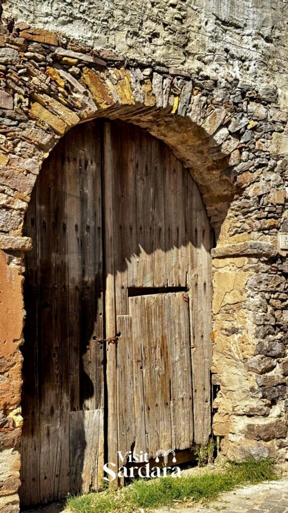 Tra Storia e Realtà – Tra Storia e Realtà