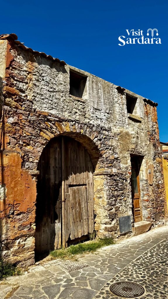 Tra Storia e Realtà – Tra Storia e Realtà